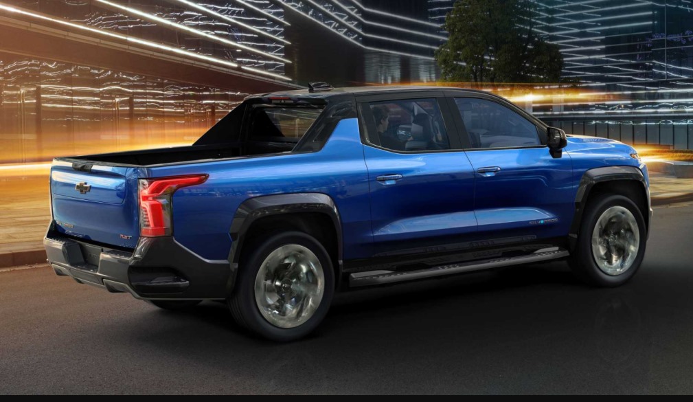 Chevy Silverado 1500 LT Trail Boss 2024: Specs and Redesign