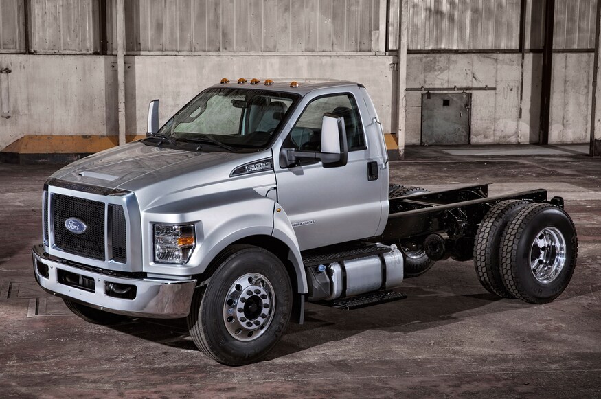 Ford F750 2024