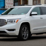 GMC Acadia 2024