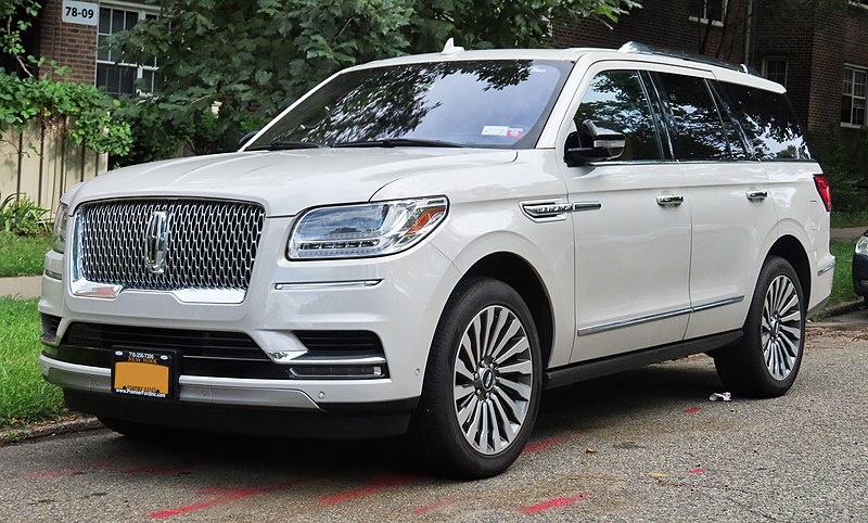 Lincoln Navigator Electric 2024: Update and Release Date