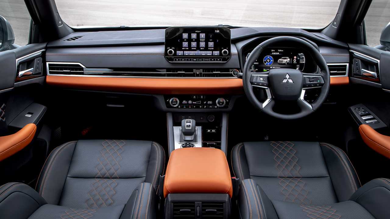 Mitsubishi Outlander 2024