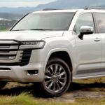 oyota Land Cruiser 300 2024
