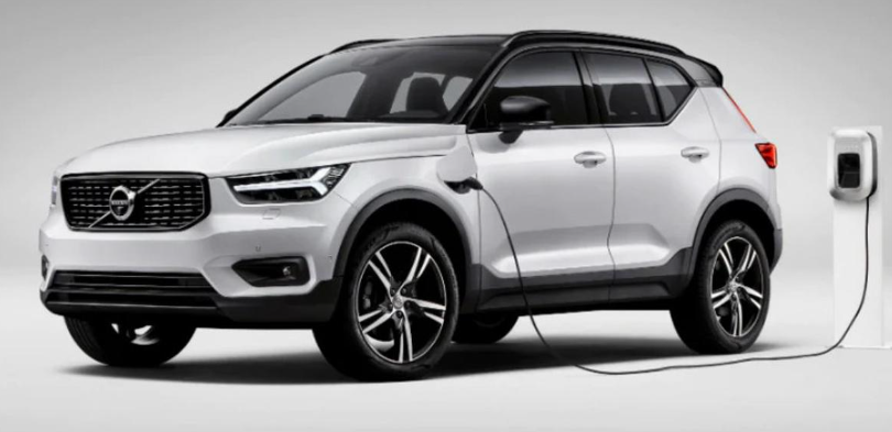 Volvo XC40 2024: Hybrid and Pictures